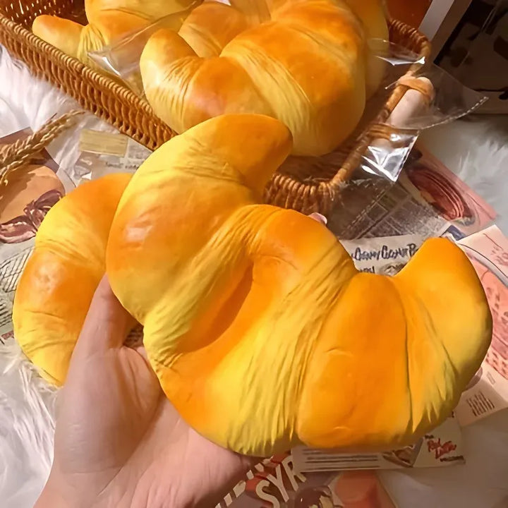 Croissant Squishy